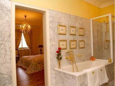 Bastgen Bed & Breakfast Hotel Wittlich Exterior photo